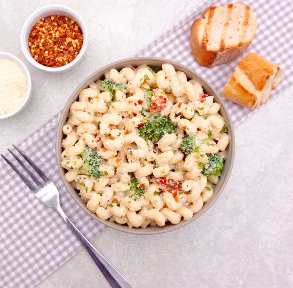 Tomato Broccoli One Pot Pasta