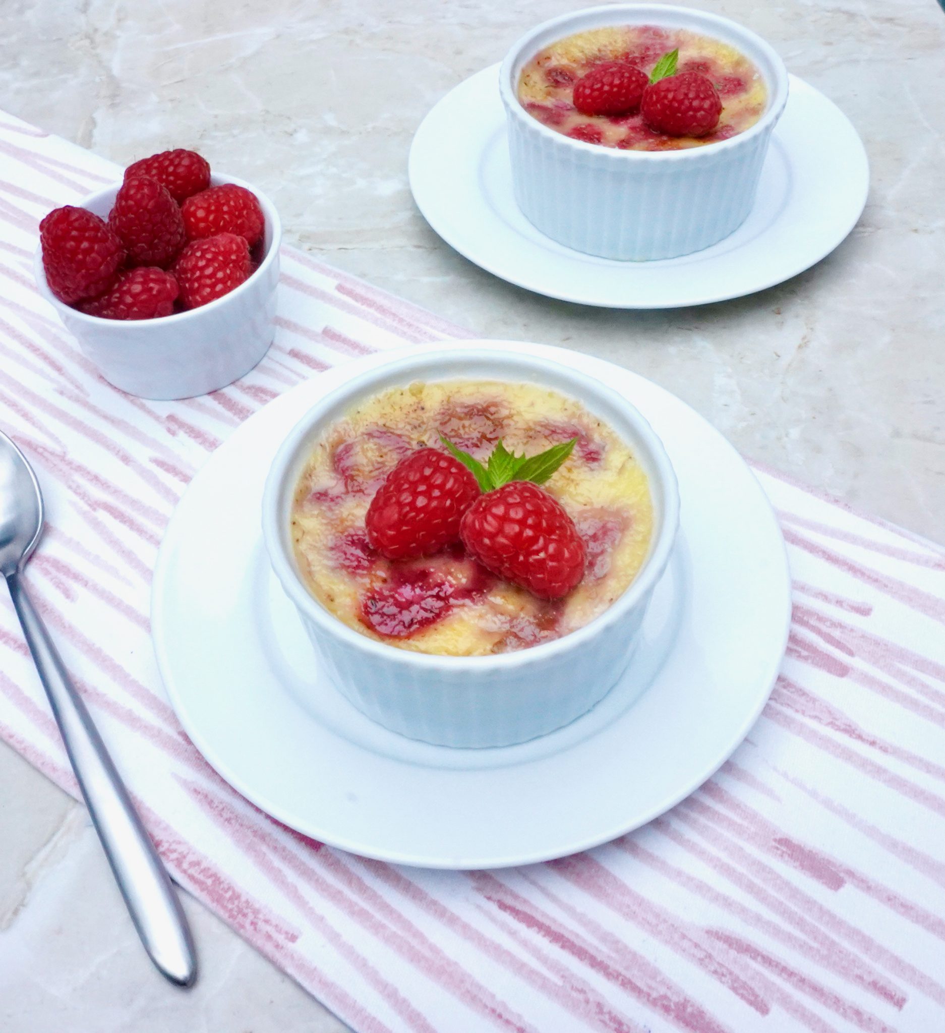 Easy 6 Ingredient Raspberry Creme Brûlée' Recipe