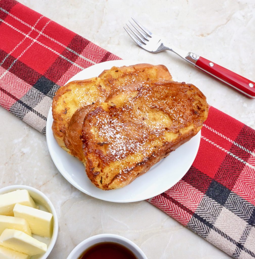 Easy Holiday Egg Nog French Toast Breakfast Recipe