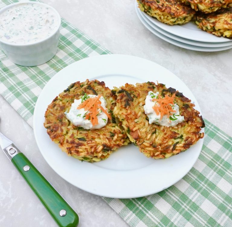 Brown Rice Veggie Cakes are healthy, gluten free, vegetarian cakes.