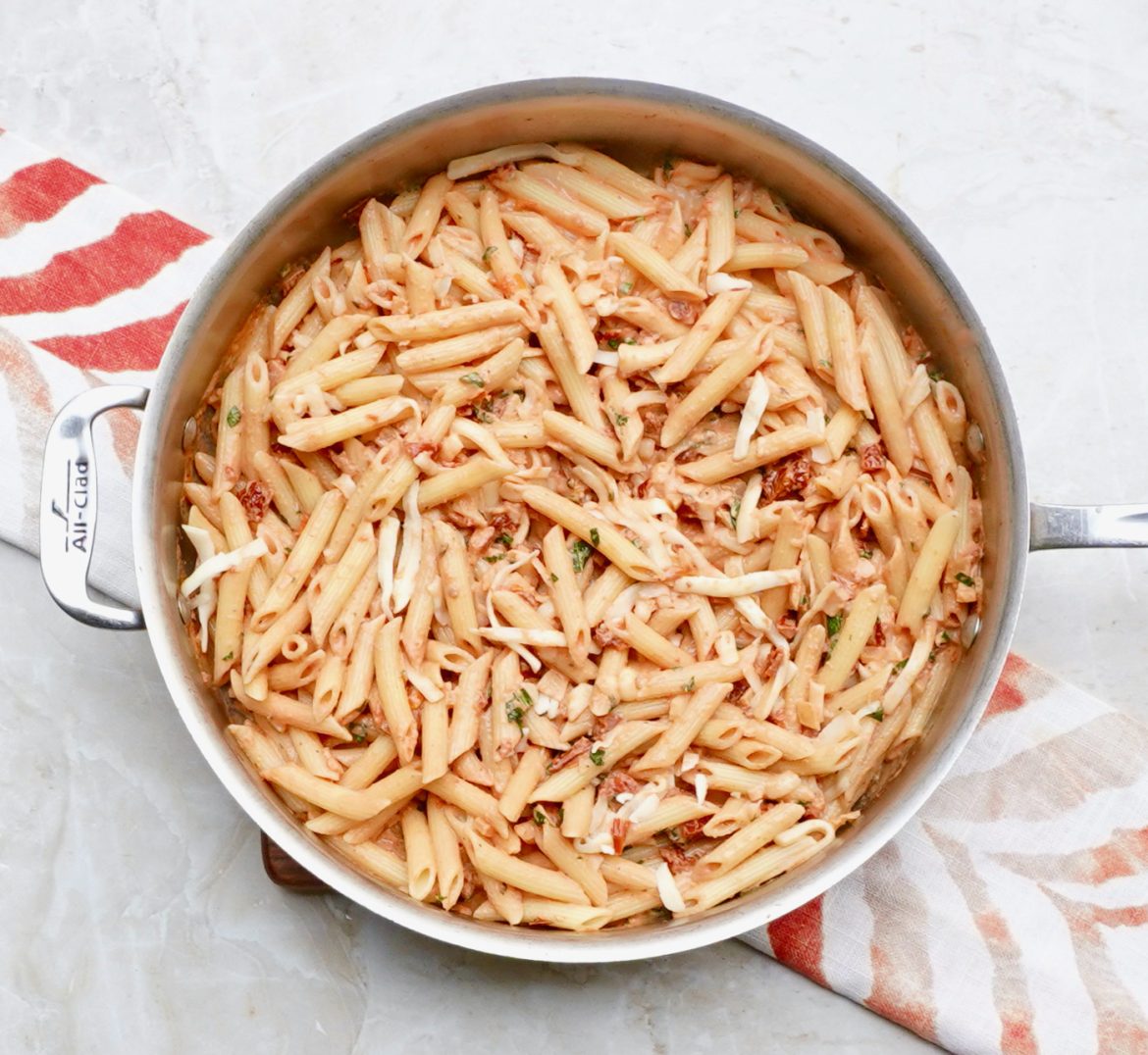 Easy Sun Dried Tomato Mozzarella Pasta Bake Recipe