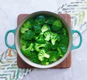 Blanching broccoli
